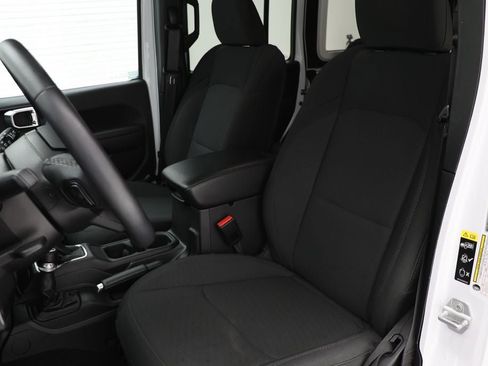 Used 2023 Jeep Wrangler Unlimited Sport AWD/4WD image 15