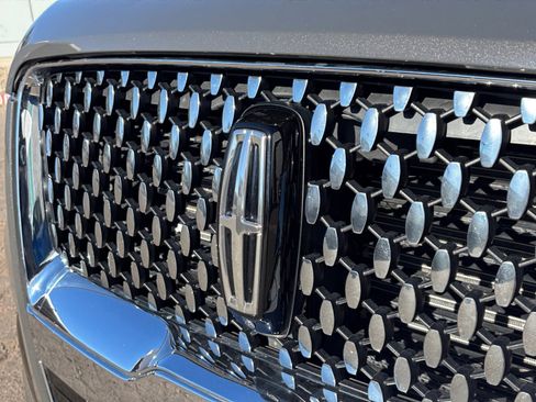 Used 2022 Lincoln Navigator Black Label image 22