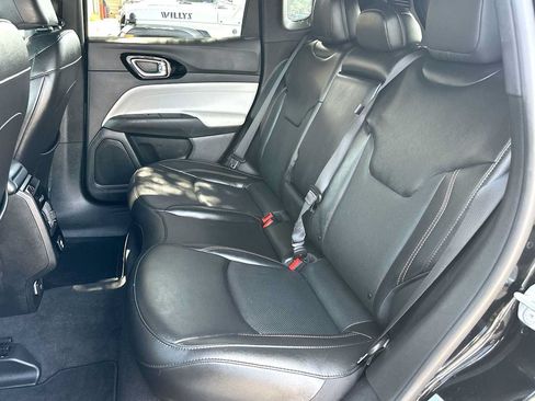 Used 2023 Jeep Compass Limited AWD/4WD image 23