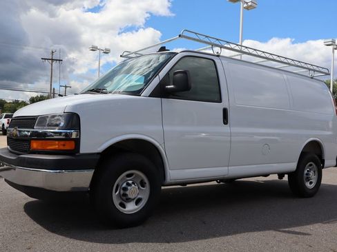 New 2025 Chevrolet Express 2500 w/ Driver Convenience Package image 6