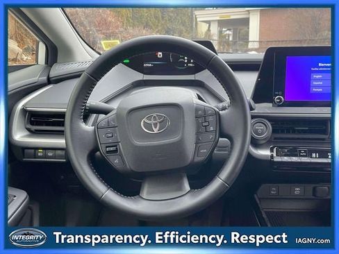 Used 2023 Toyota Prius LE image 14