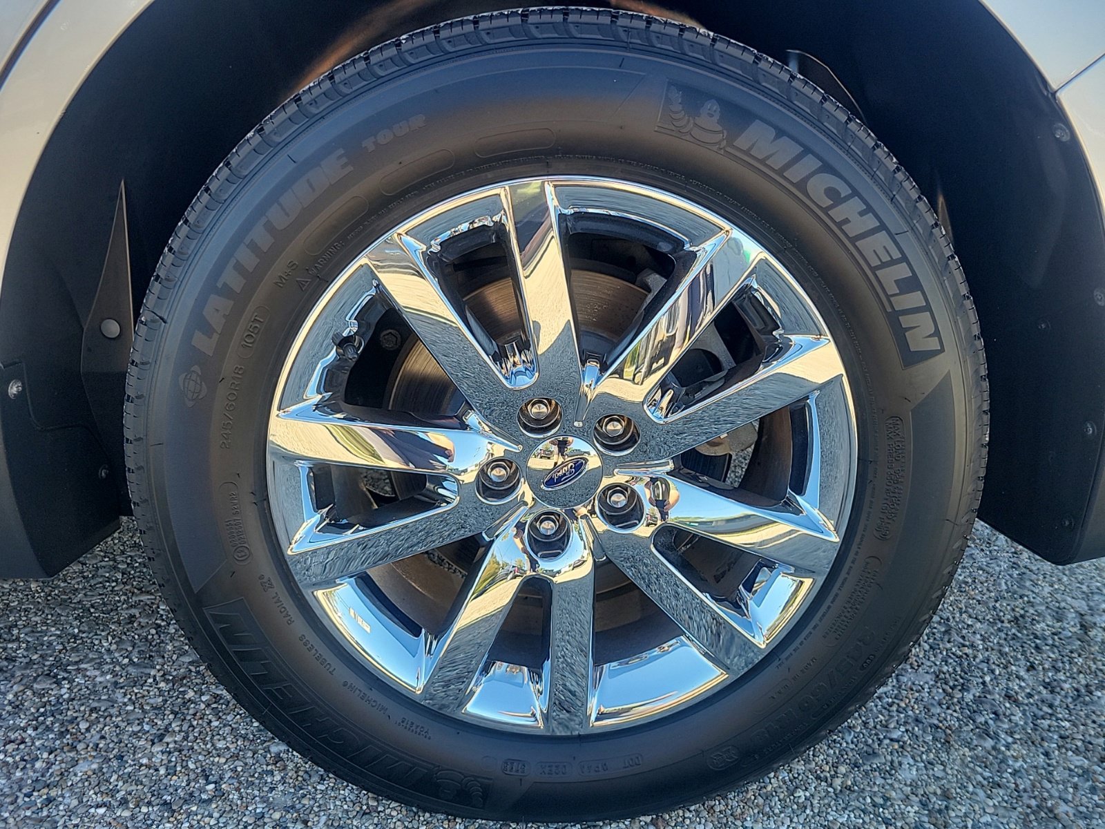 Used 2013 Ford Edge Limited FWD image 12