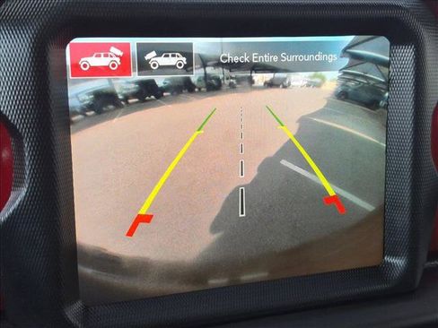 Used 2022 Jeep Wrangler Unlimited Rubicon w/ Cold Weather Group AWD/4WD image 18