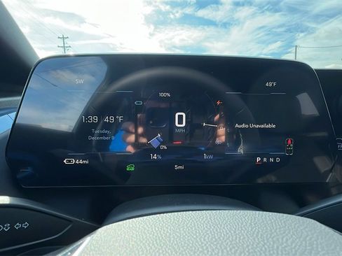 New 2026 Chevrolet Equinox EV LT image 22