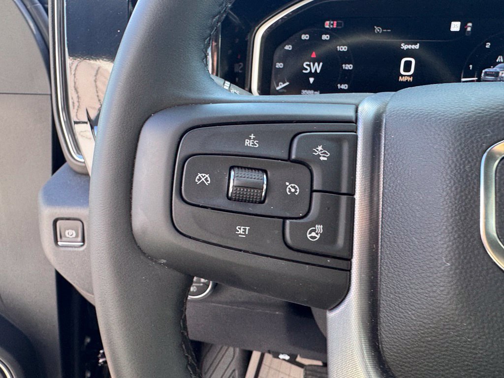 Used 2026 GMC Sierra 2500 SLT w/ SLT Convenience Package AWD/4WD image 18
