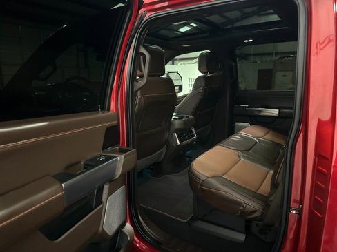 Used 2024 Ford F250 King Ranch w/ Chrome Package image 39