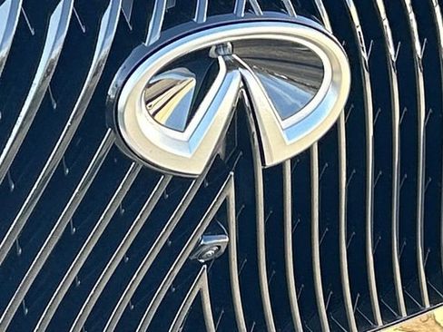 New 2026 INFINITI QX80 Autograph w/ Premium Cargo Package AWD/4WD image 10