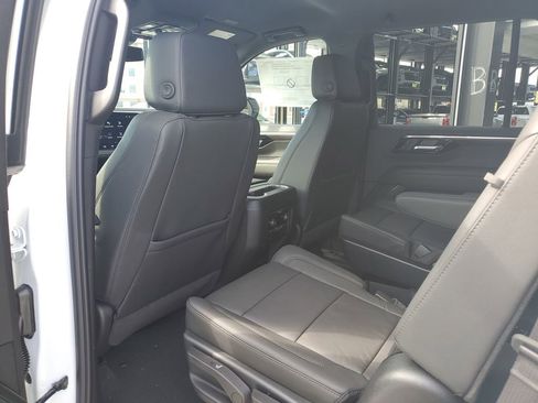 New 2026 Chevrolet Tahoe LT image 17