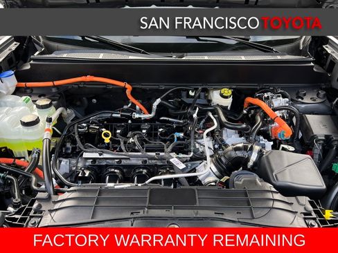 Used 2025 Ford Maverick Lariat image 41