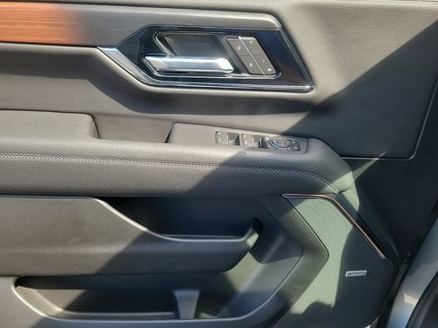 New 2026 GMC Yukon XL Denali image 16