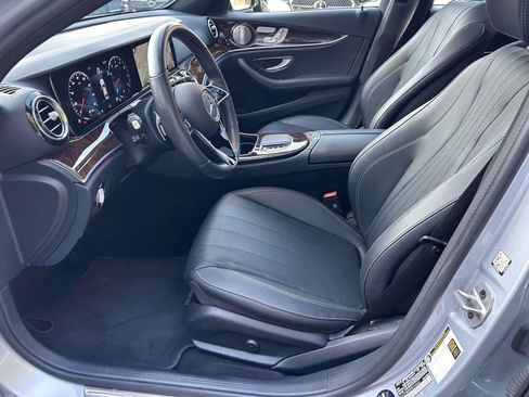 Certified 2023 Mercedes-Benz E 350 4MATIC Sedan w/ Premium Package image 19