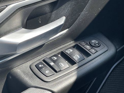 Used 2022 RAM 1500 Big Horn RWD image 16