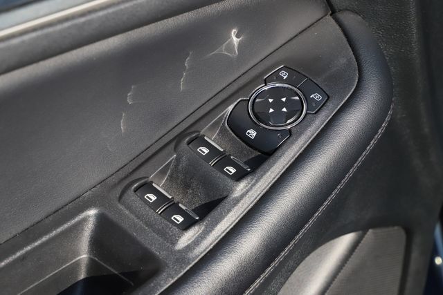 Certified 2024 Ford Edge SEL AWD/4WD image 18