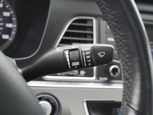 Used 2015 Hyundai Sonata Sport w/ Option Group 03 image 19