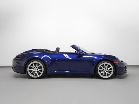Certified 2025 Porsche 911 Carrera RWD image 15