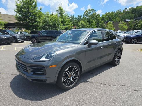 Used 2022 Porsche Cayenne S AWD/4WD image 7