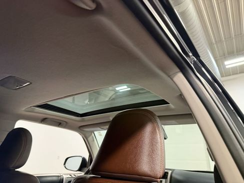 Used 2024 Toyota 4Runner Limited image 69