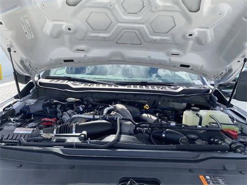 New 2025 Ford F450 XL w/ XL Chrome Package image 25