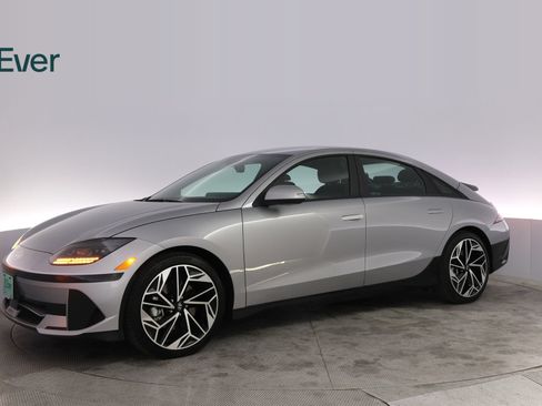 Used 2024 Hyundai Ioniq 6 Limited RWD image 18