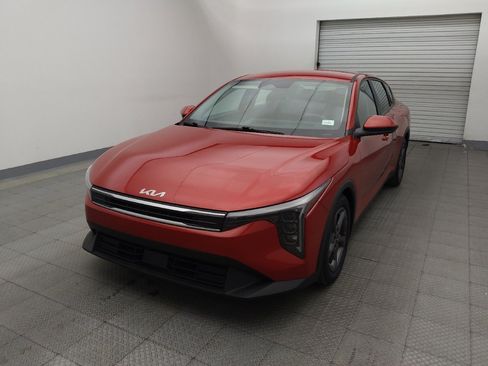Used 2025 Kia K4 FWD image 15