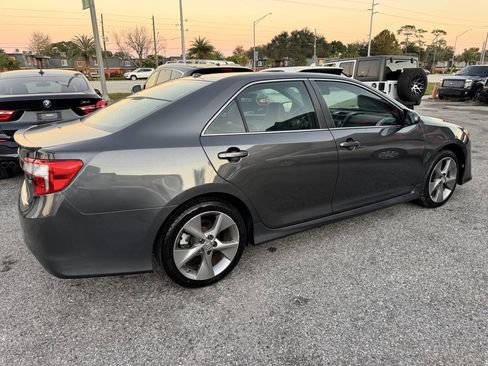 Used 2012 Toyota Camry SE image 6