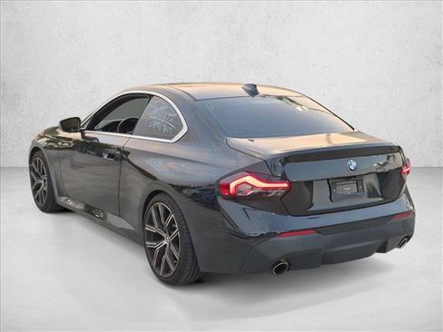Used 2022 BMW 230i Coupe w/ Convenience Package RWD image 7