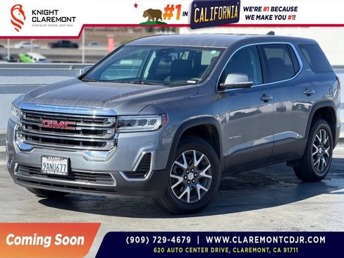 Used 2022 GMC Acadia SLE w/ LPO, Floor Liner Package FWD image 1