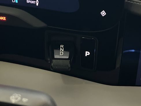 Certified 2023 Porsche Taycan GTS image 19