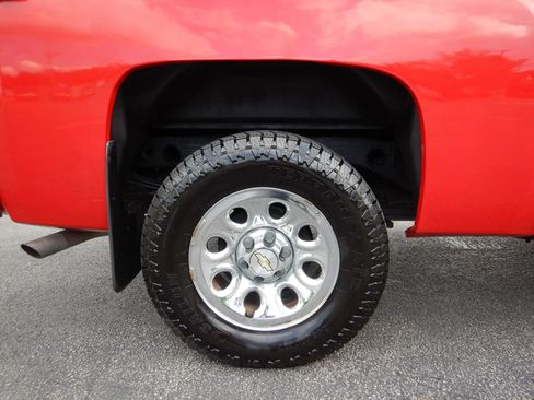 Used 2012 Chevrolet Silverado 1500 LS AWD/4WD image 28