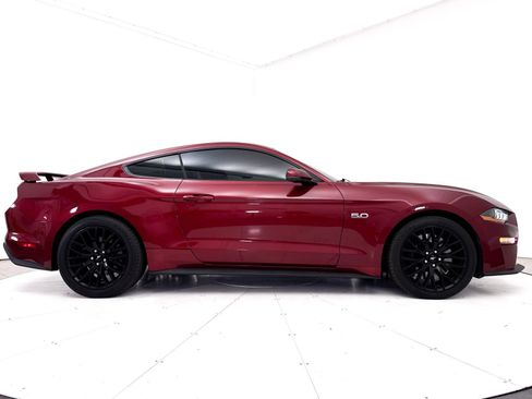 Used 2019 Ford Mustang GT Premium w/ GT Performance Package RWD image 32
