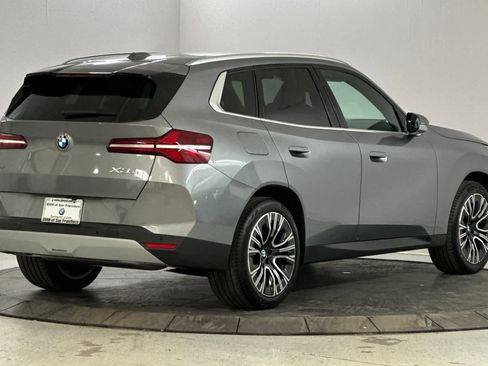 Used 2025 BMW X3 xDrive30i w/ Convenience Package image 2