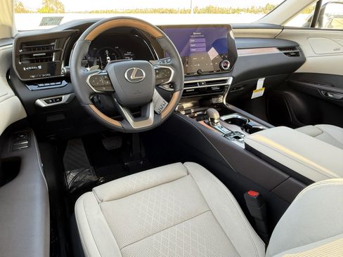 New 2026 Lexus RX 450h AWD image 26