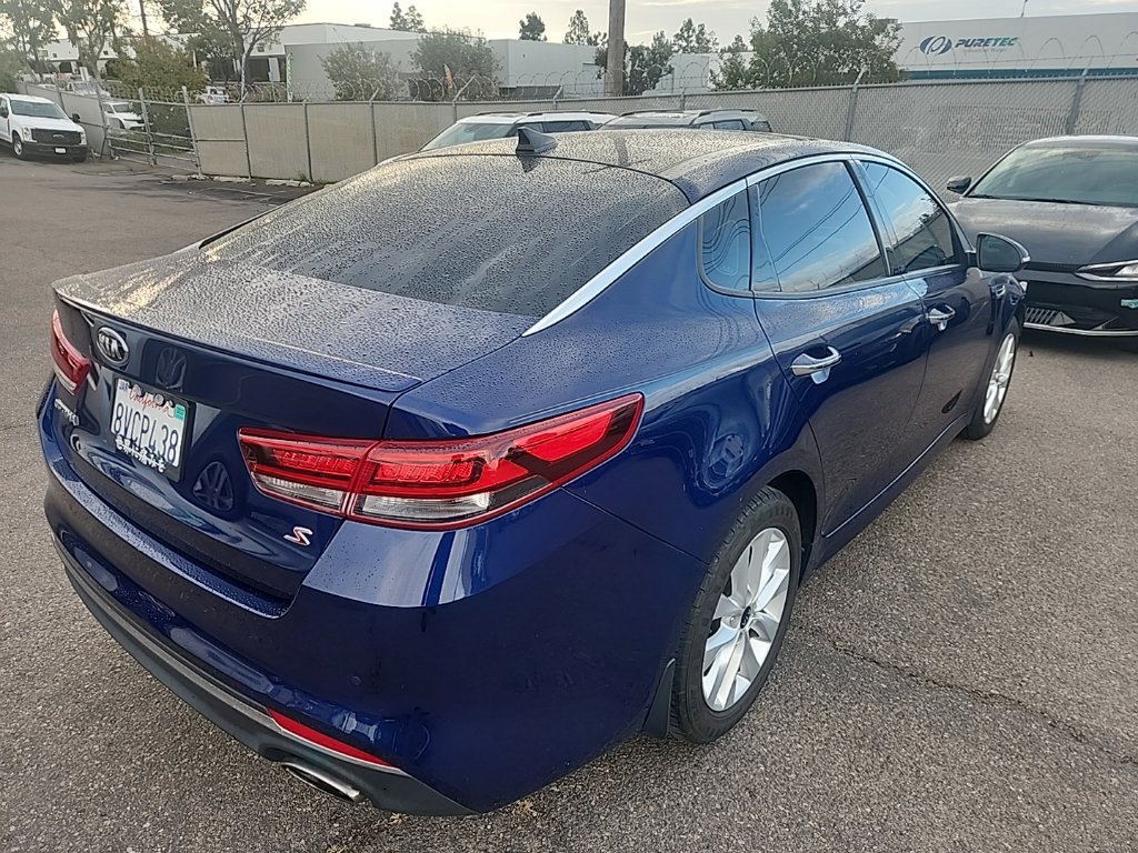 Used 2018 Kia Optima S w/ Panoramic Sunroof Package FWD image 12