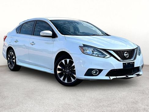 Used 2019 Nissan Sentra SR FWD image 1