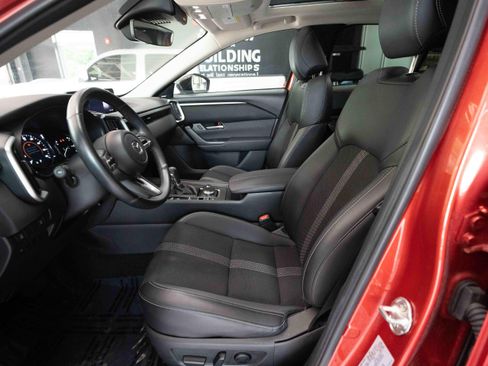 Used 2025 MAZDA CX-50 AWD 2.5 S w/ Premium Package image 9
