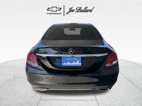 Used 2018 Mercedes-Benz C 300 Sedan image 7