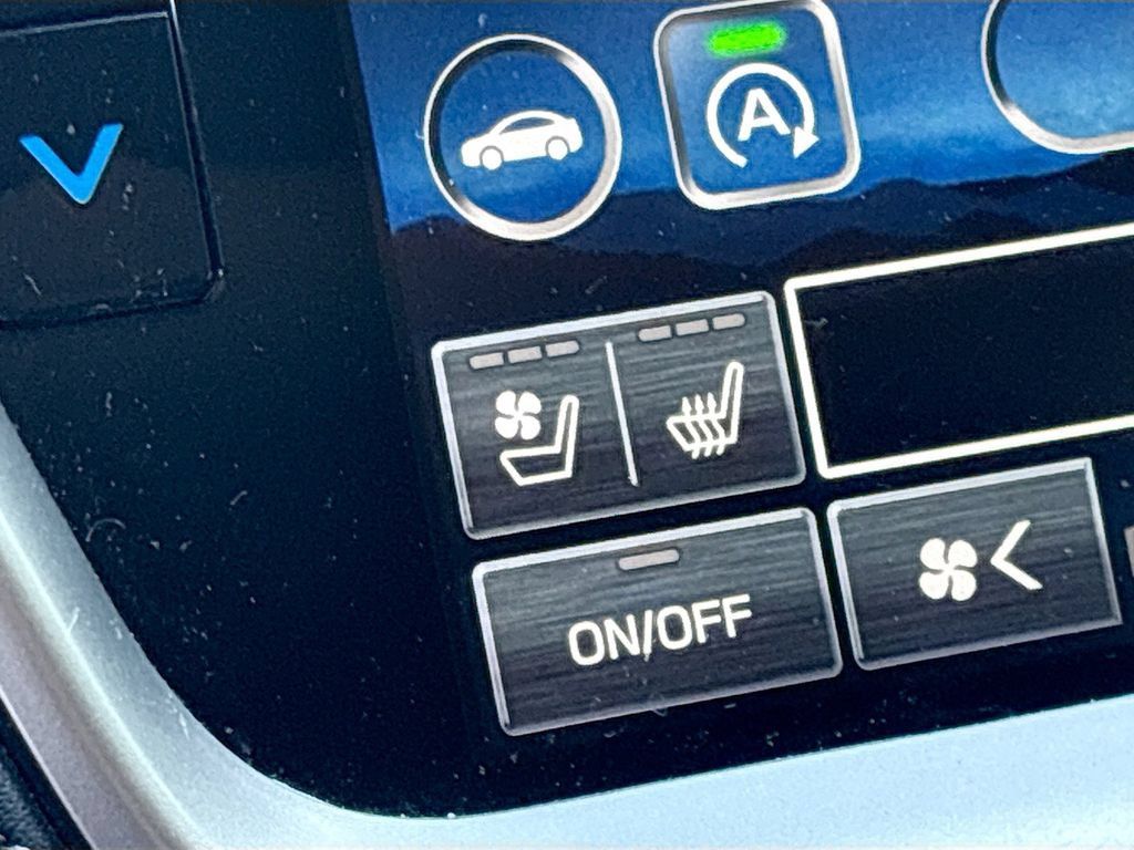 Used 2024 Subaru Outback Touring XT AWD/4WD image 21