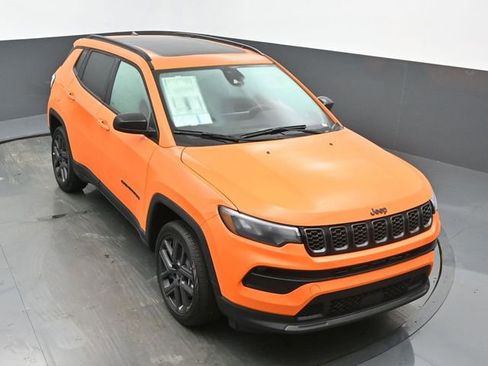 New 2026 Jeep Compass Latitude w/ Sun and Sound Group AWD/4WD image 45