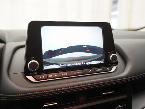 Certified 2024 Nissan Rogue SV w/ SV Premium Package image 19