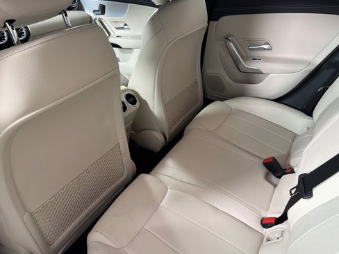 Used 2023 Mercedes-Benz CLA 250 image 11