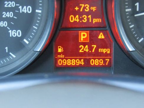 Used 2013 BMW Z4 sDrive28i image 34