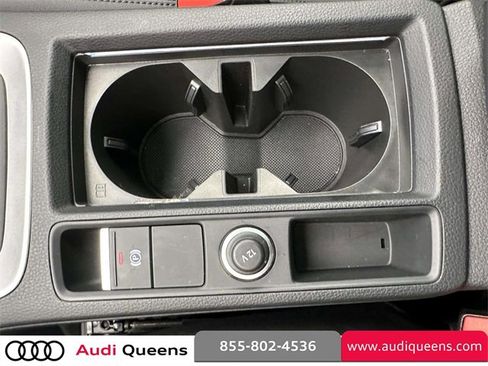 Certified 2025 Audi Q3 2.0T Premium Plus w/ Premium Plus Package image 29