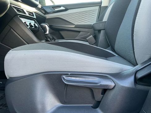 Used 2024 Volkswagen Taos S image 22