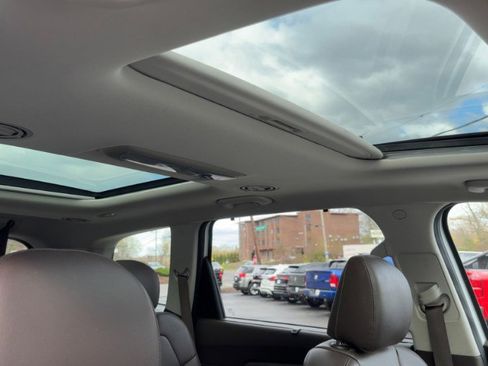 Used 2020 Kia Telluride SX image 18