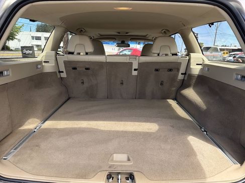 Used 2011 Volvo XC70 T6 AWD/4WD image 10