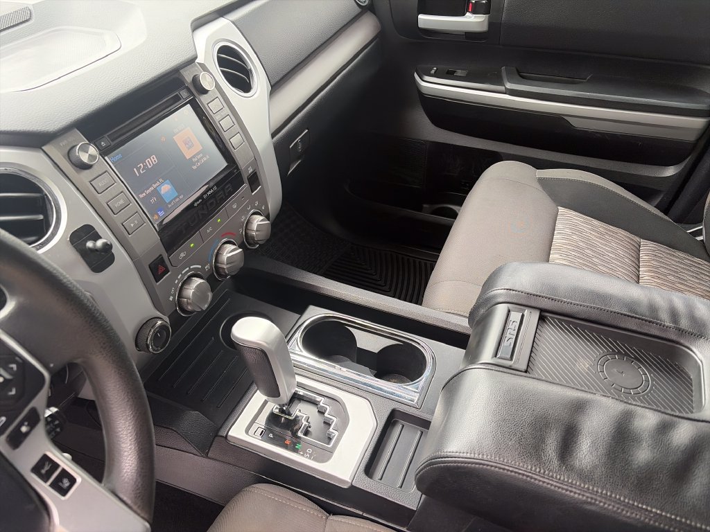 Used 2019 Toyota Tundra SR5 w/ Convenience Package AWD/4WD image 42