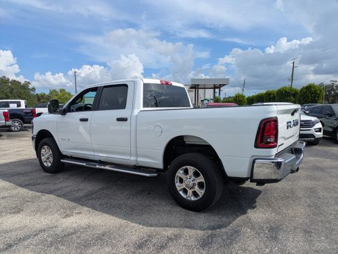 Used 2026 RAM 2500 Big Horn AWD/4WD image 6