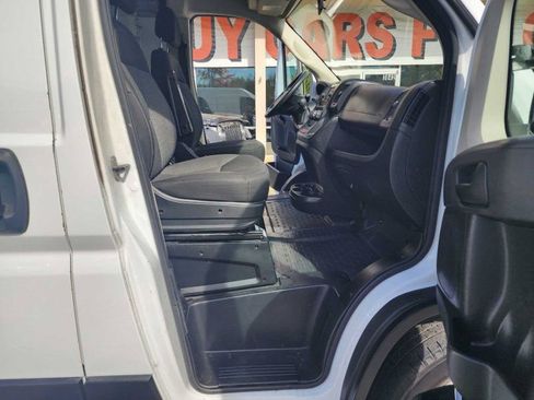 Used 2020 RAM ProMaster 2500 w/ Interior Convenience Group image 12