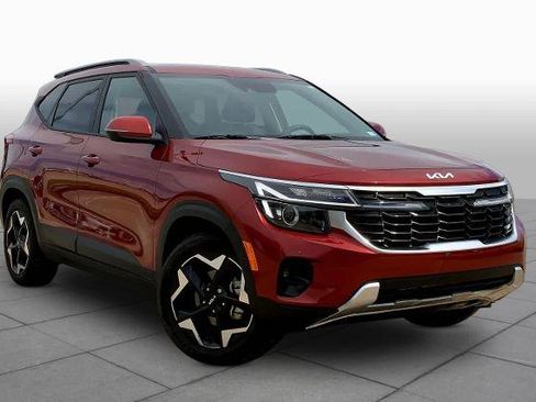 Used 2025 Kia Seltos S FWD image 3