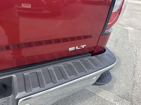 Used 2018 GMC Sierra 1500 SLT AWD/4WD image 8